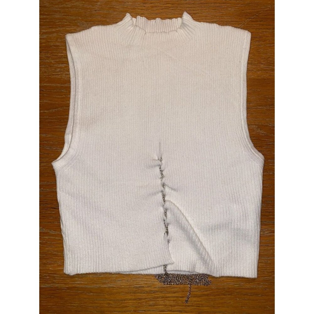 Ribbed Mock Neck Sleeveless Crop Top With Chain Detail In Cream